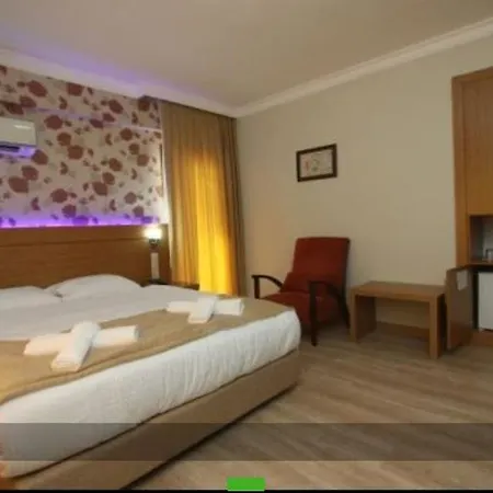 Otel Sirius Mi